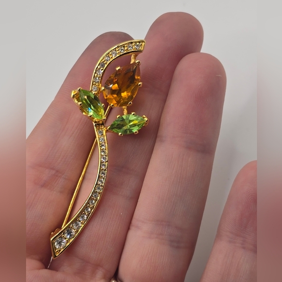 Nolan Miller Flower Bud Brooch Rhinestones Gold Plate Boutonniere - Picture 2 of 3